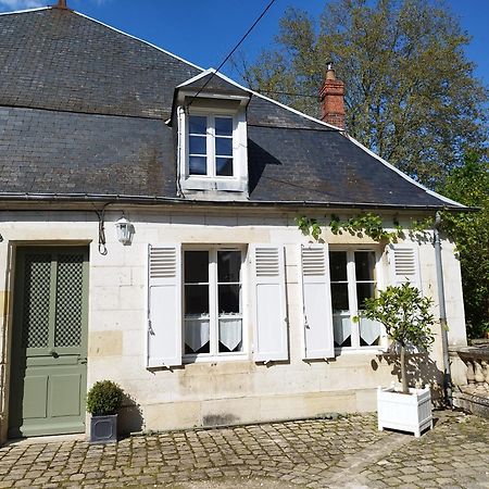 Clos Montcenoux, au coeur de Bourges. Extérieur photo